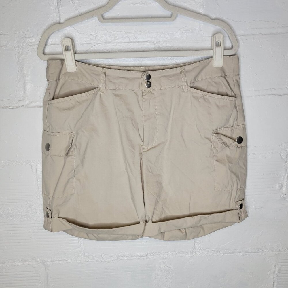 Eddie Bauer Women's Size 8 Cargo Shorts Tan Khaki Cuffed